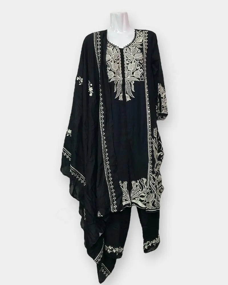 Pakistani Black Kurthi Perfect For Party Wear Ladies Kurthi Size L
