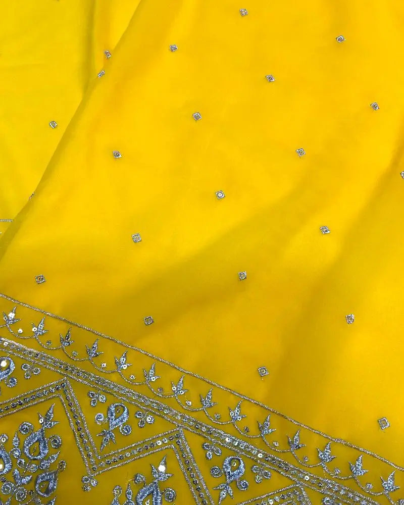 Sleeveless Kurtha Ladies Kurthi