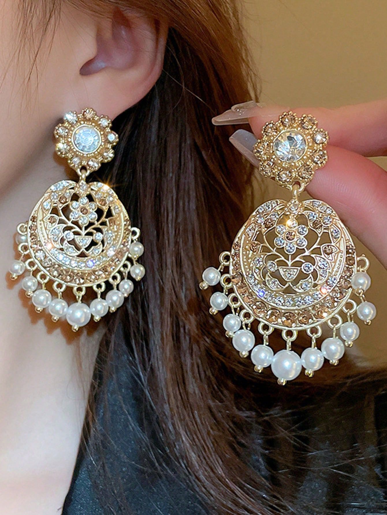 Women's White Earrings – Jewellery for Casual & Party Wear