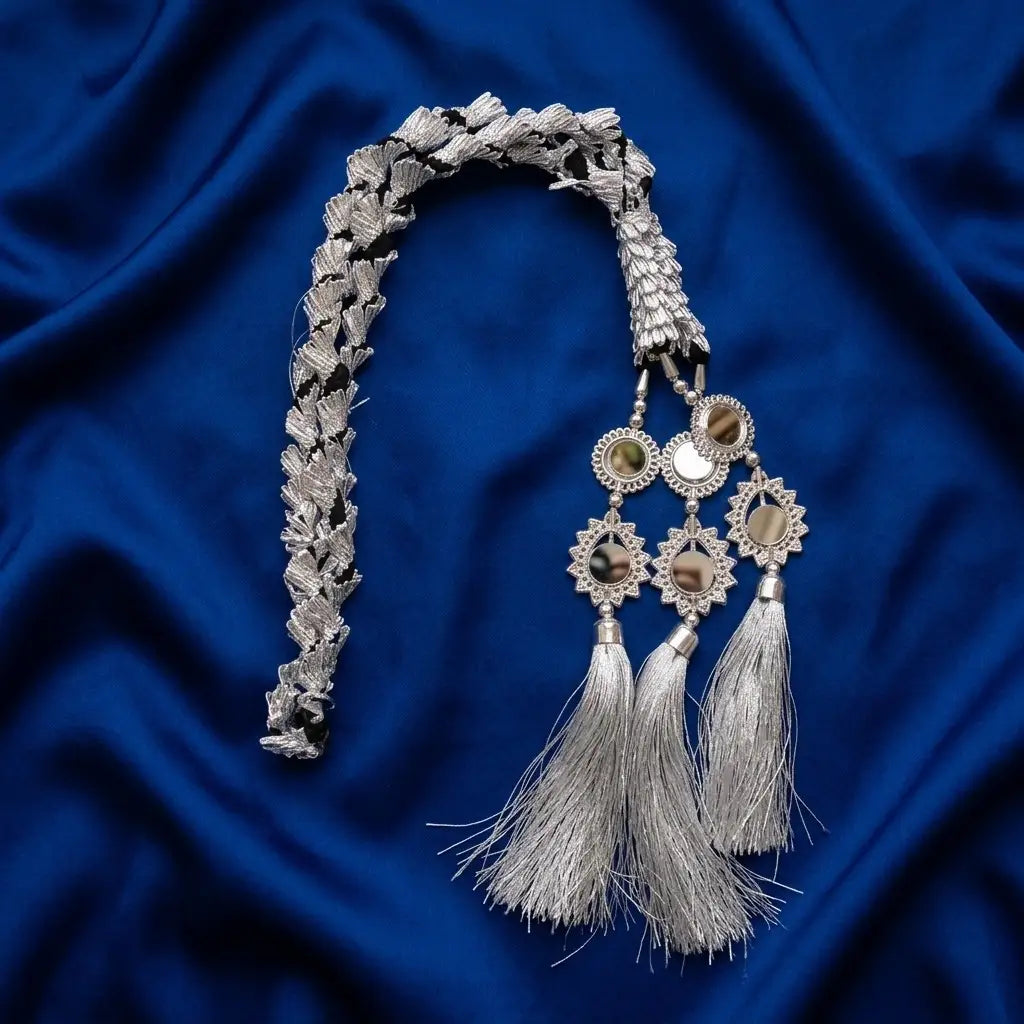Silver Colour Paranda Hair Accessory in Qatar