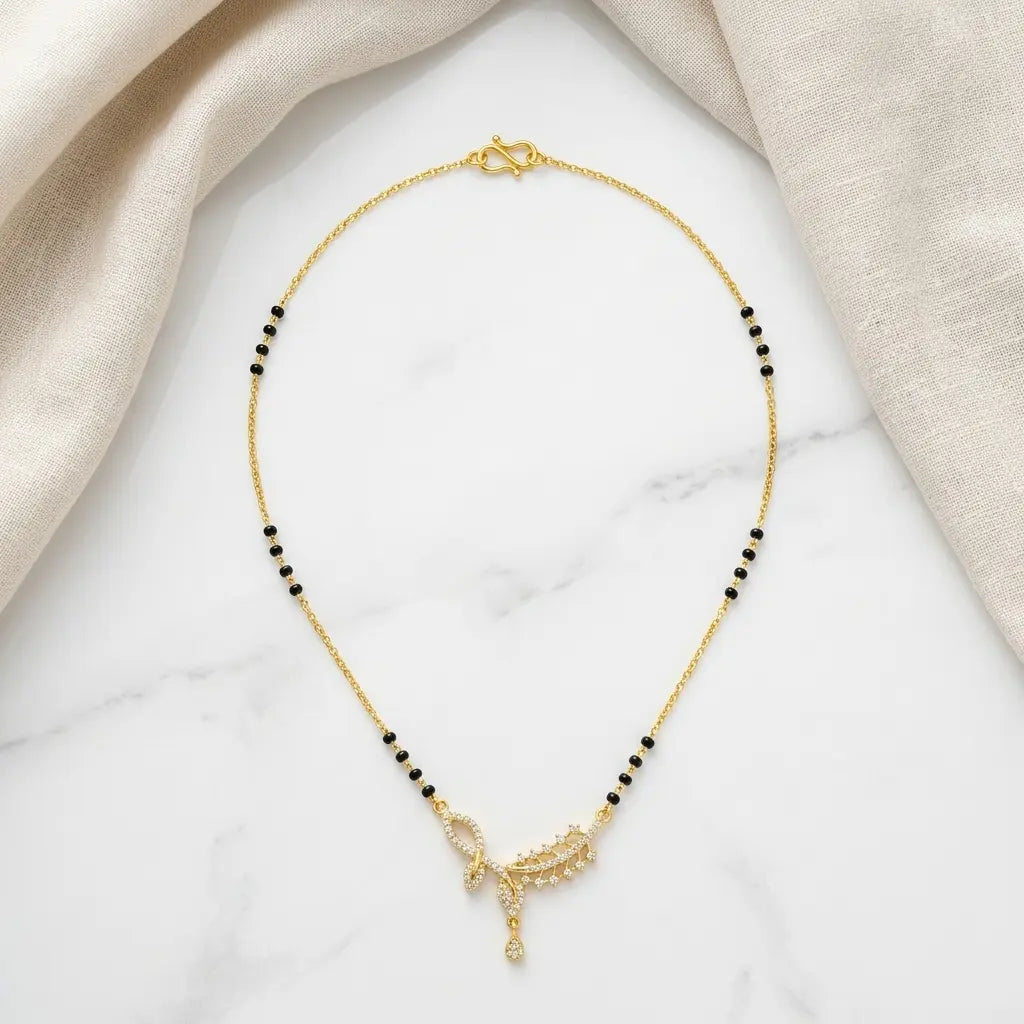 Modern Floral Pendant Mangalsutra